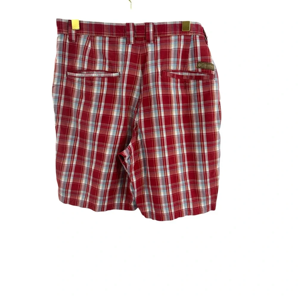 Columbia Sportswear Mens Plaid Shorts Size 36 Red Blue‎ Casual Outdoor *flaw